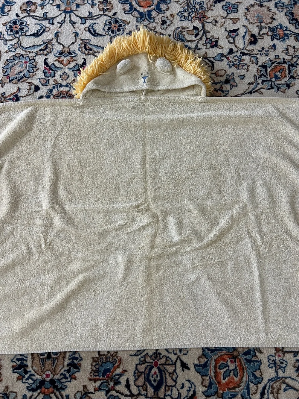JUDAH the LION Kids Hooded Bath Towel Yellow colton with lion’s mane hood trim
